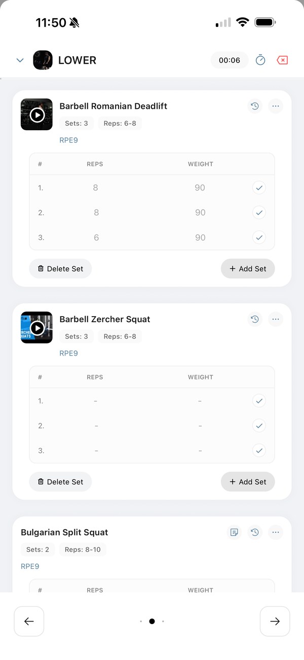 Workout screen showing exercises, sets and reps